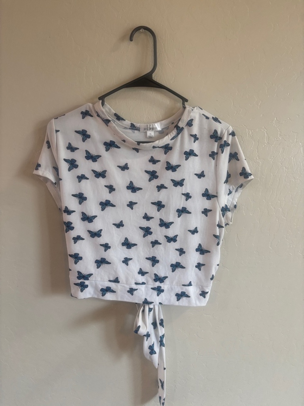 Women’s White Butterfly Print Tie-Front Crop Top
